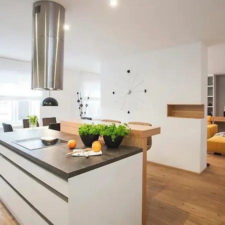 Base Ideale Per Esplorare Apartament
